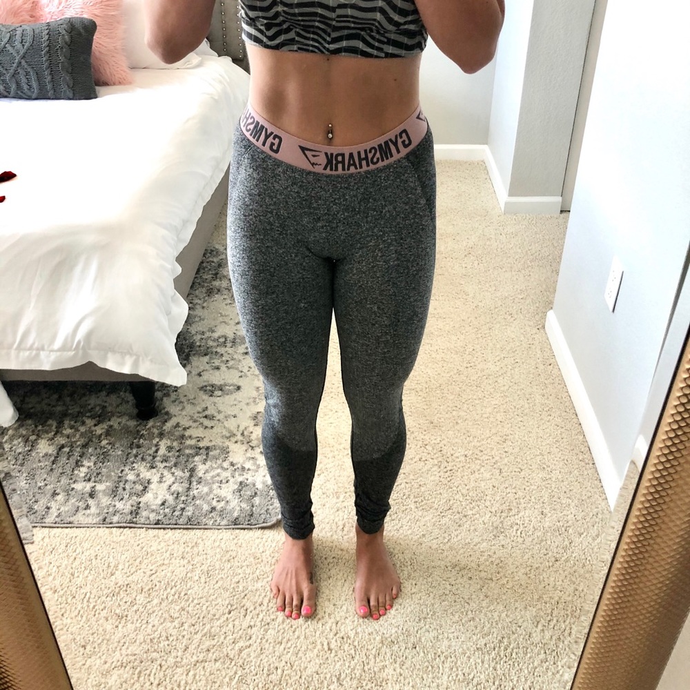 Gym shark high rise pink / grey leggings